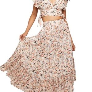 Free People two piece floral set ... worn for 2hr